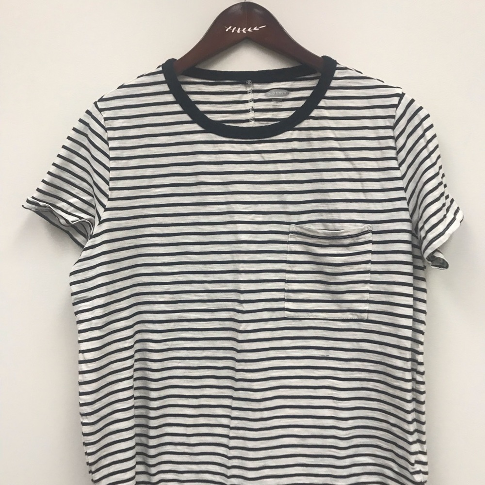 Old navy boyfriend tee